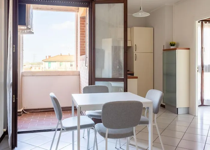 - The 2 Reno - Self Check-in Bologna