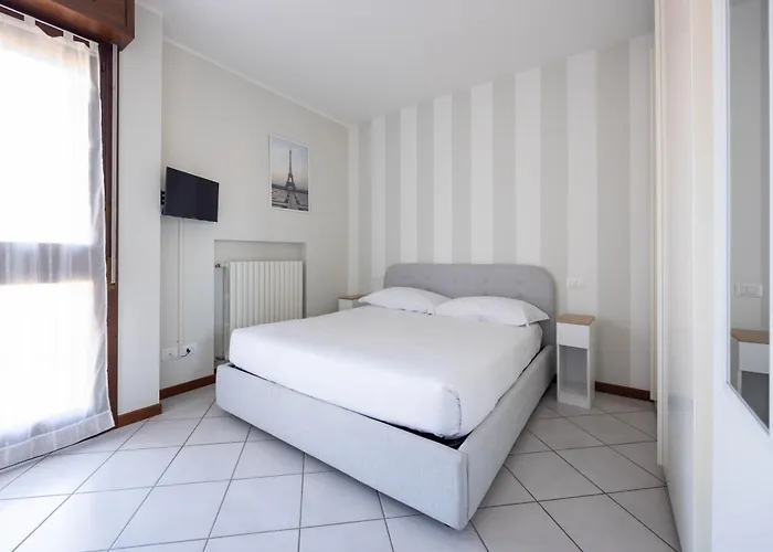 - The 2 Reno - Self Check-in Bologna