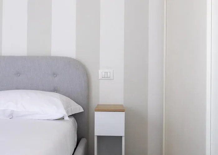 Apartment - The 2 Reno - Self Check-in *