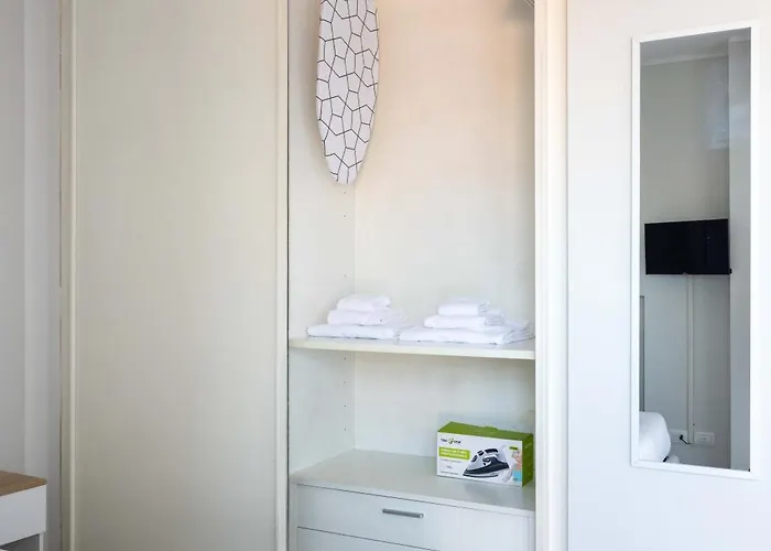 - The 2 Reno - Self Check-in Bologna