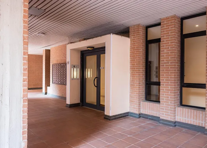 - The 2 Reno - Self Check-in